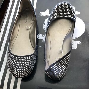 Black sparkly flats